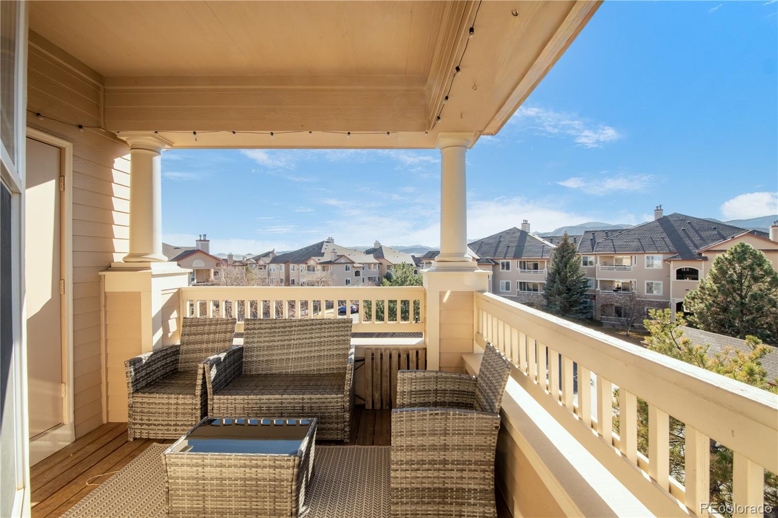 8456 S Hoyt Unit: 301