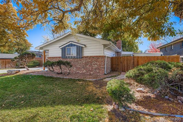 3841 S Chase Street