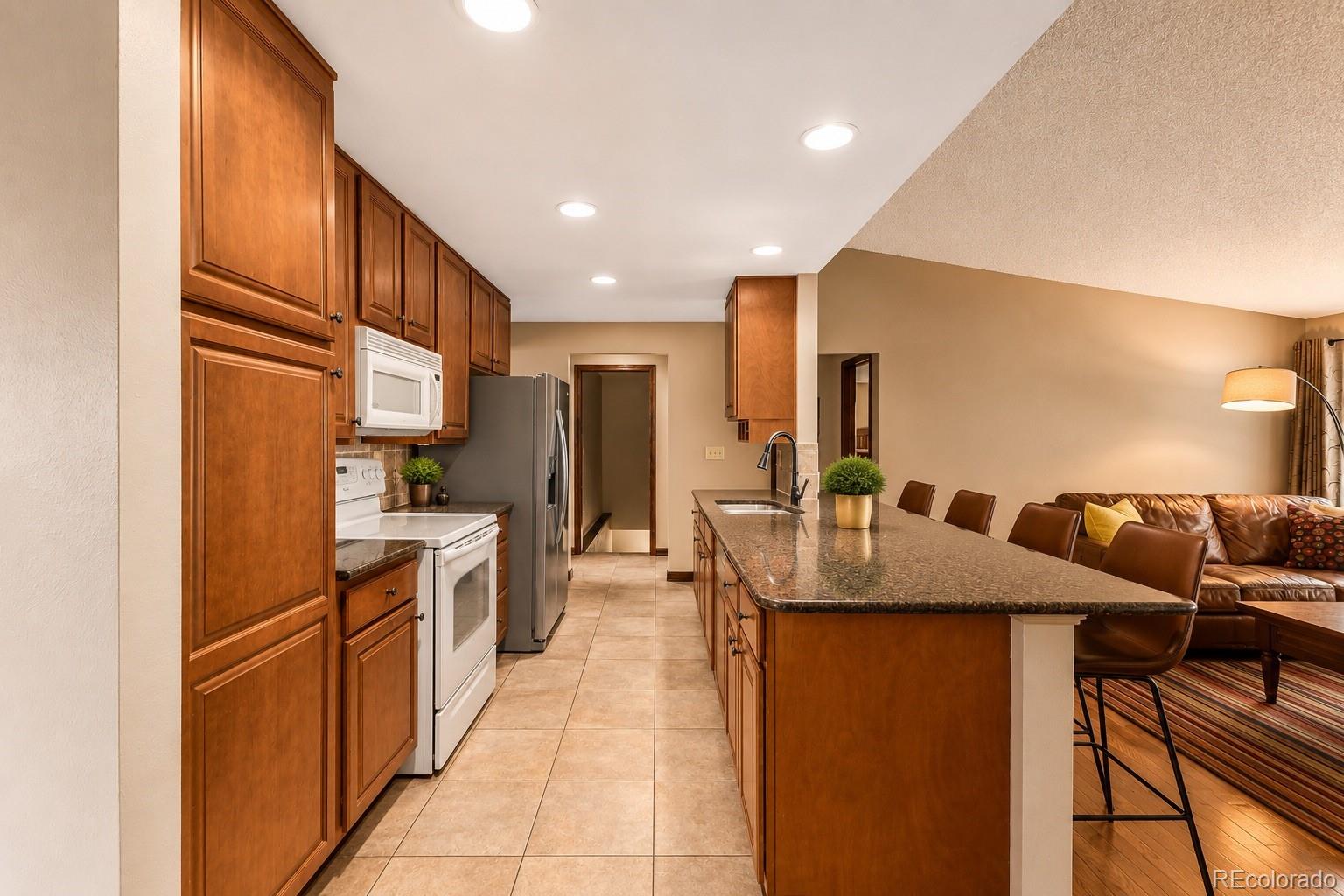3141 S Evanston Way