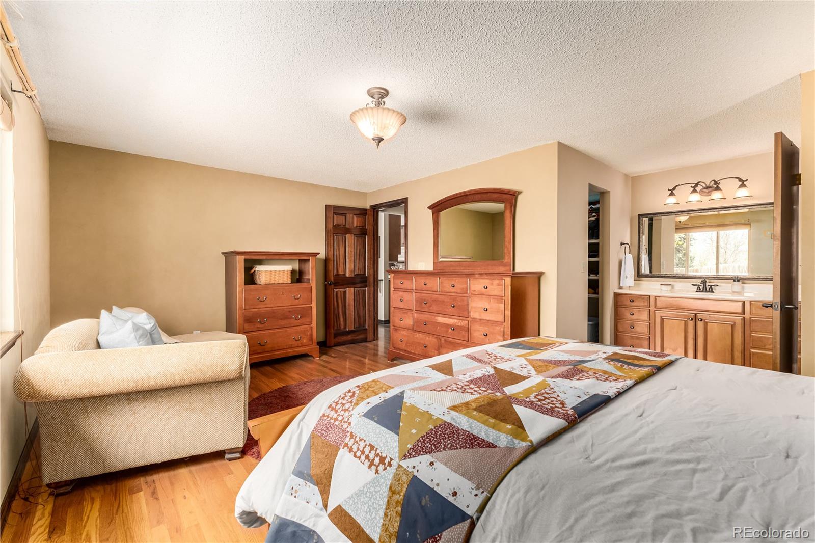 3141 S Evanston Way