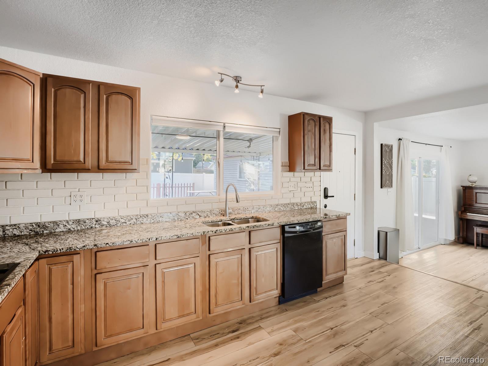 5533 Raritan Way