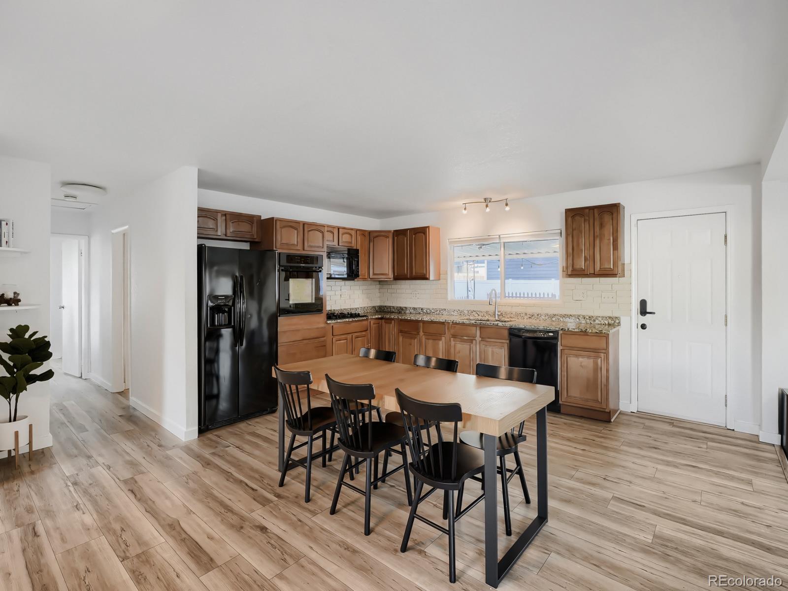 5533 Raritan Way