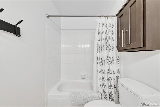 3656 S Depew Street Unit: 305