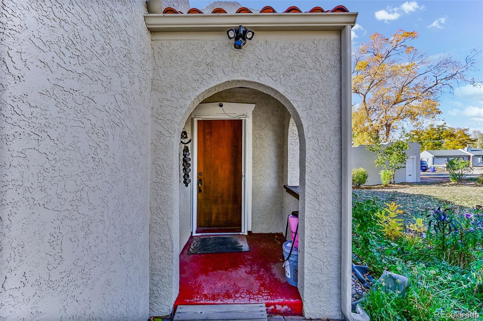 2002 W Ridge Road