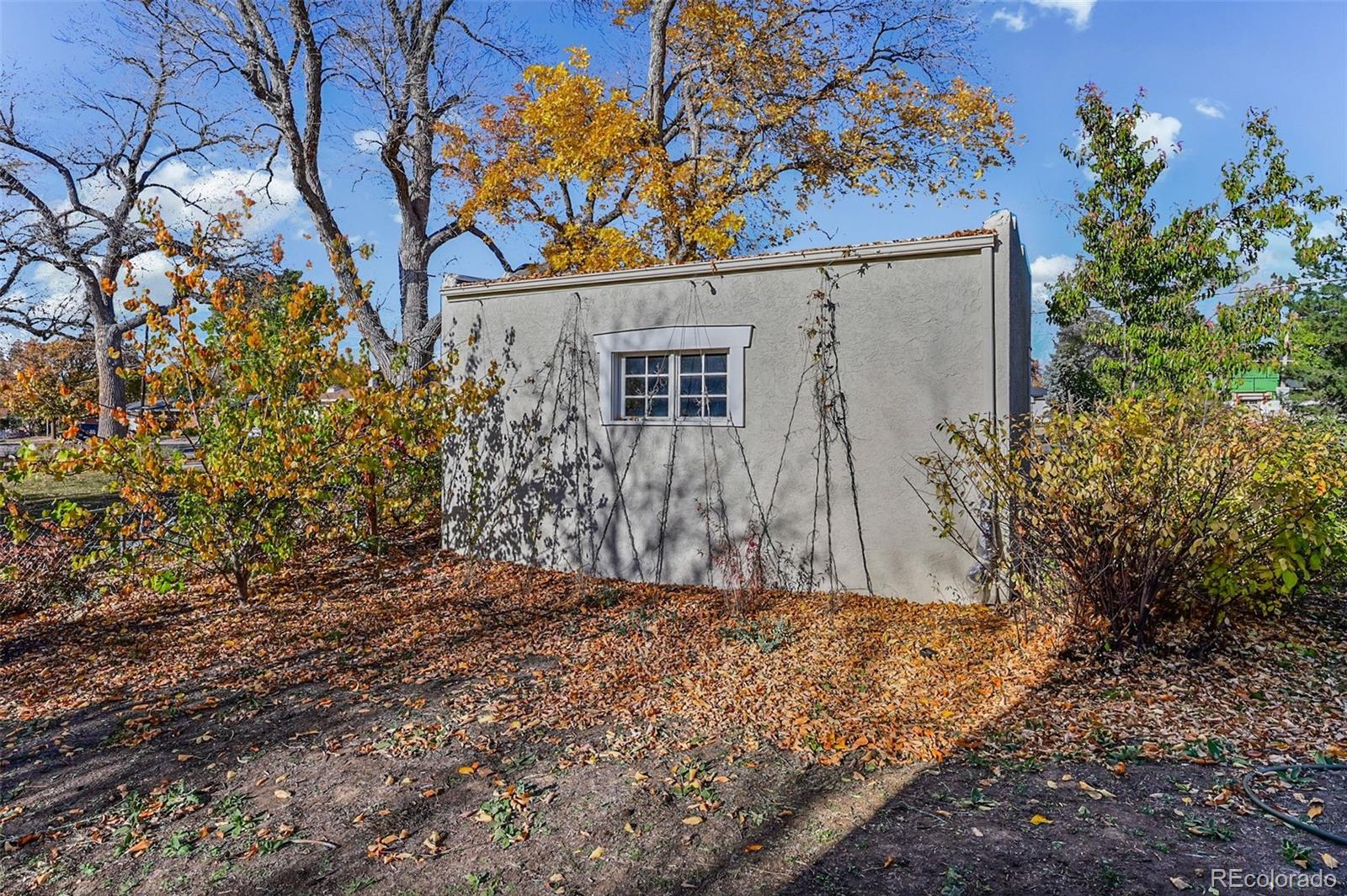 2002 W Ridge Road