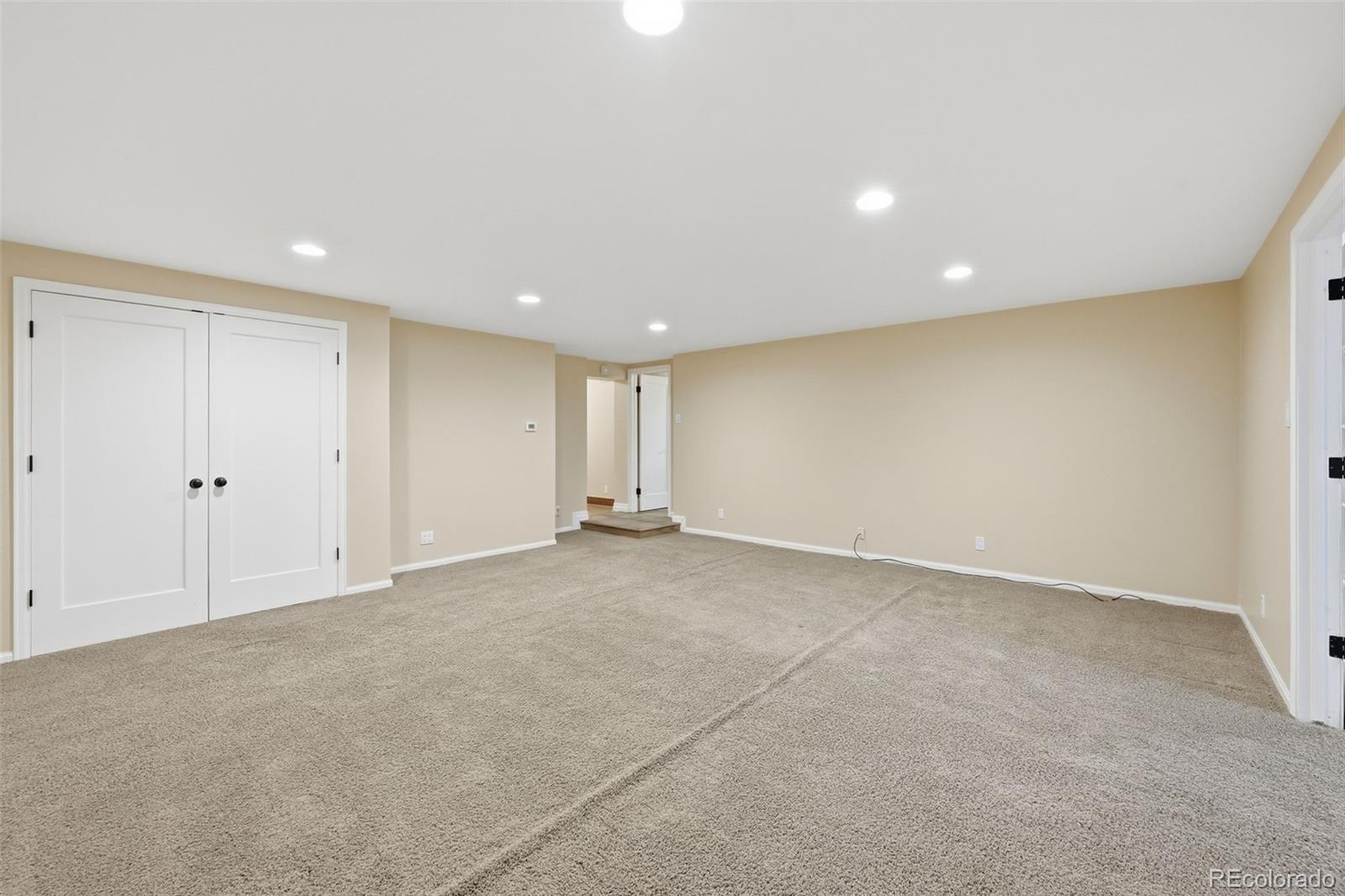 2002 W Ridge Road