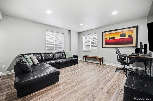 1070 Thornbury Place