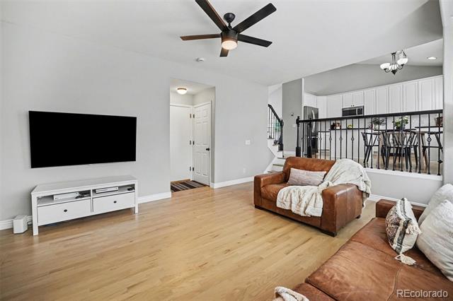 1070 Thornbury Place