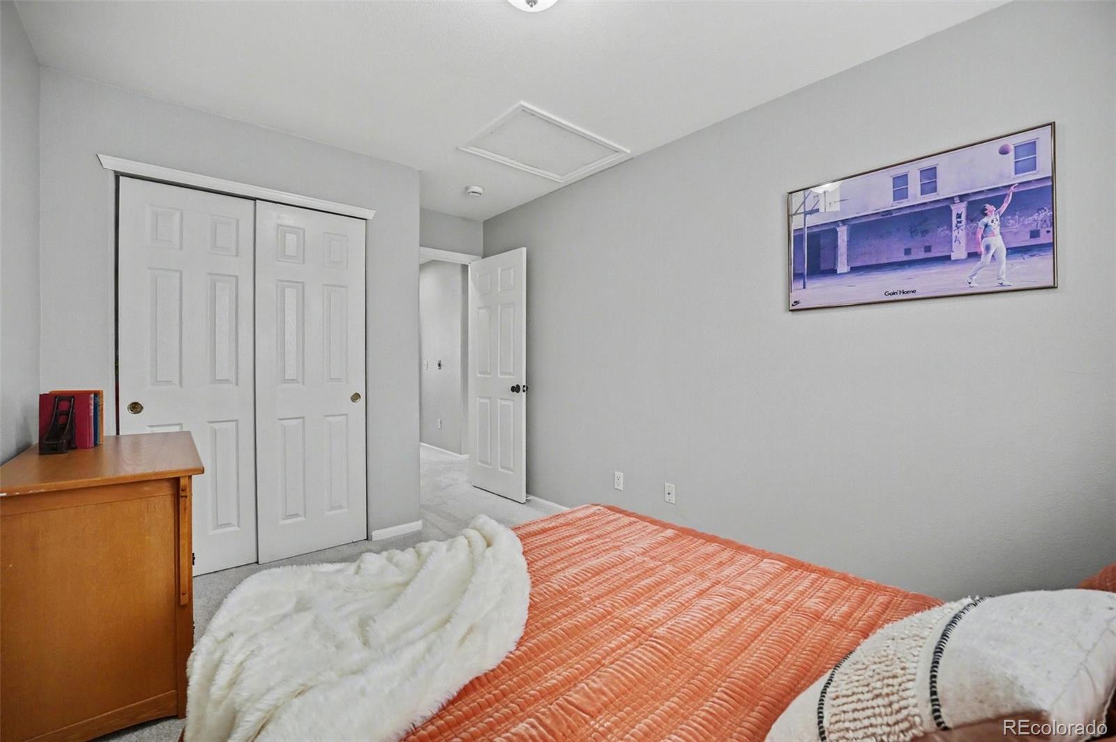 1070 Thornbury Place