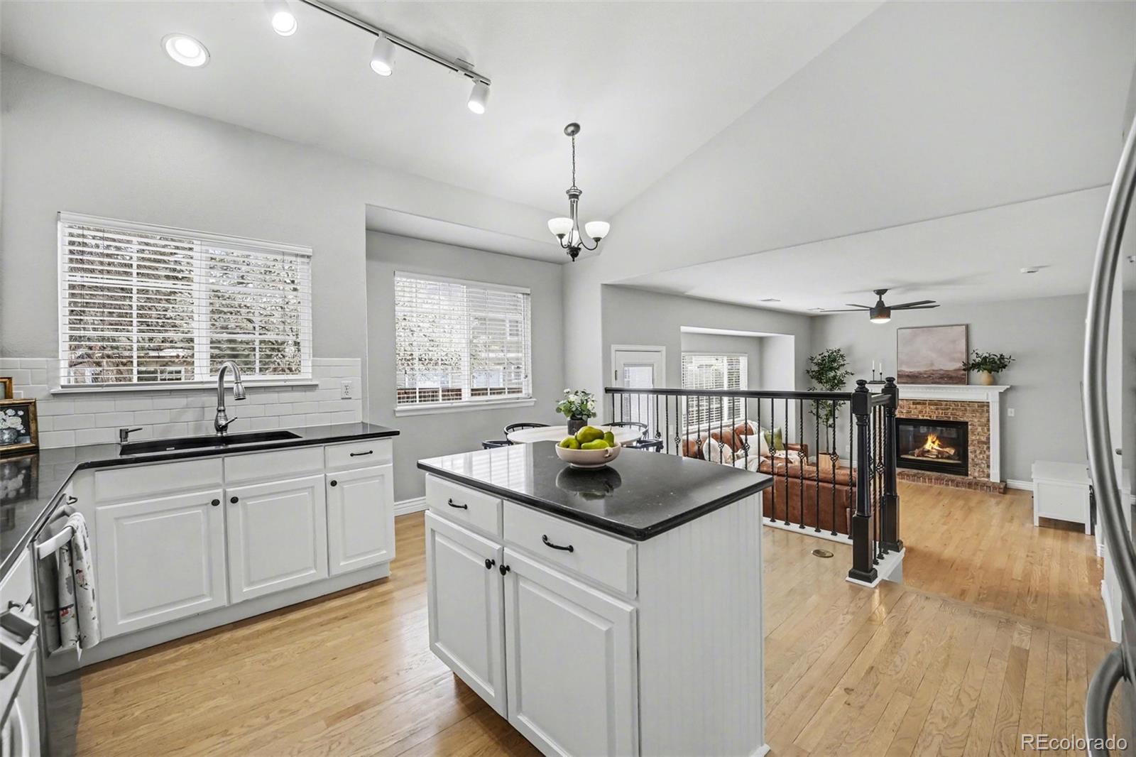 1070 Thornbury Place