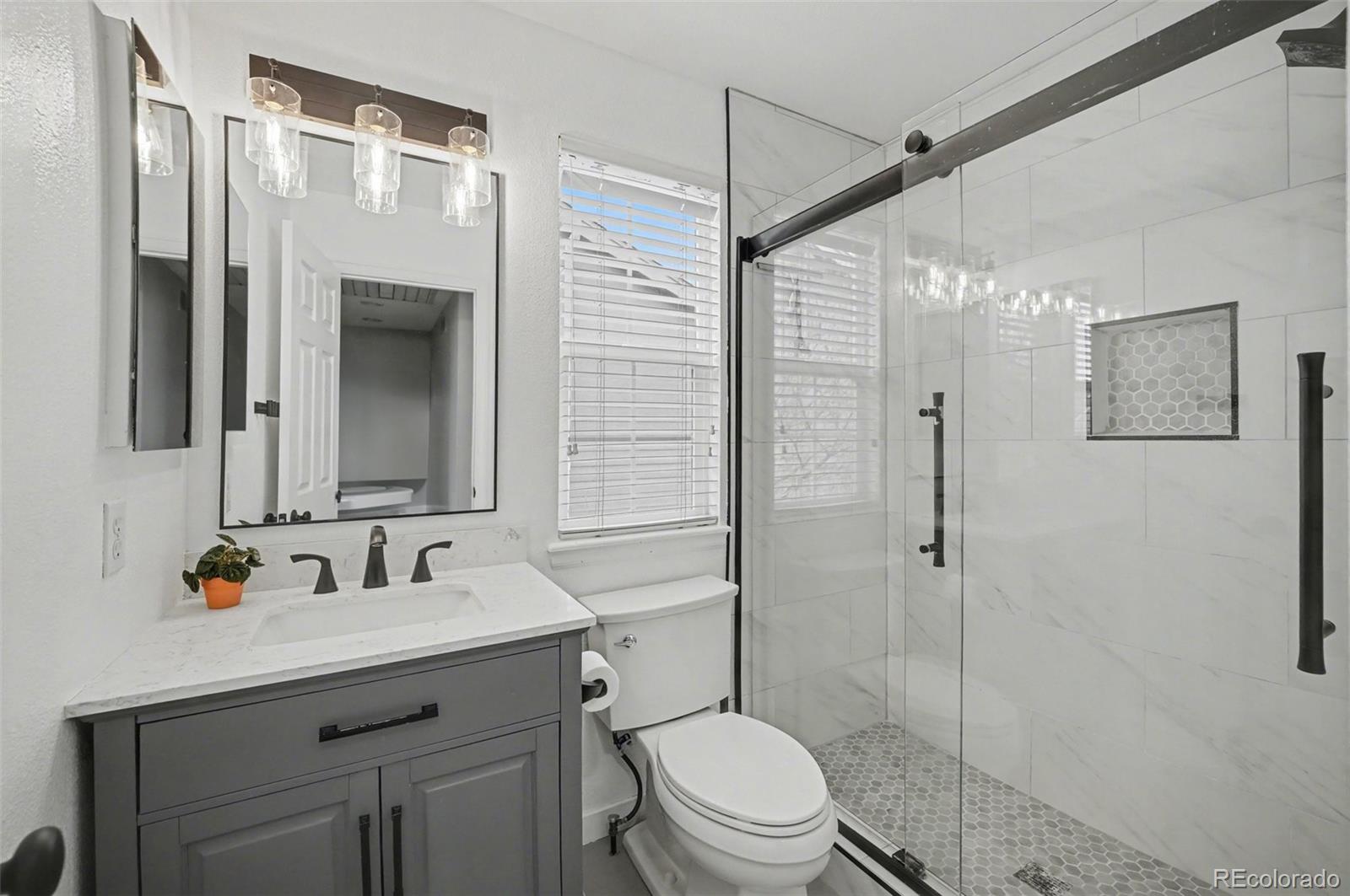 1070 Thornbury Place