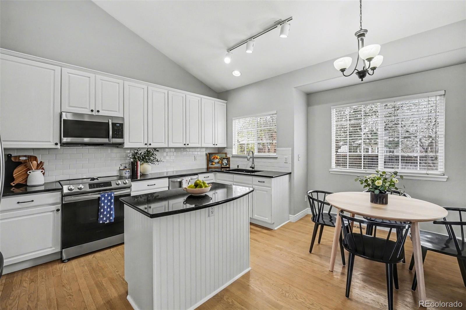 1070 Thornbury Place