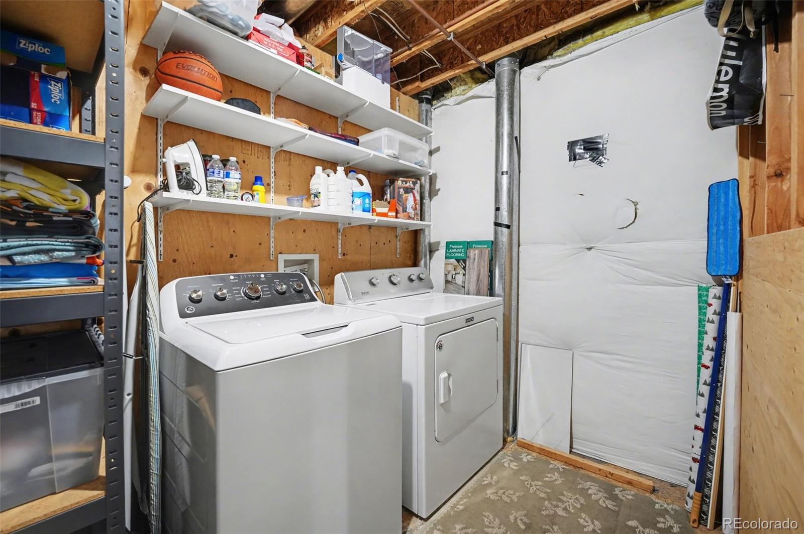 1070 Thornbury Place