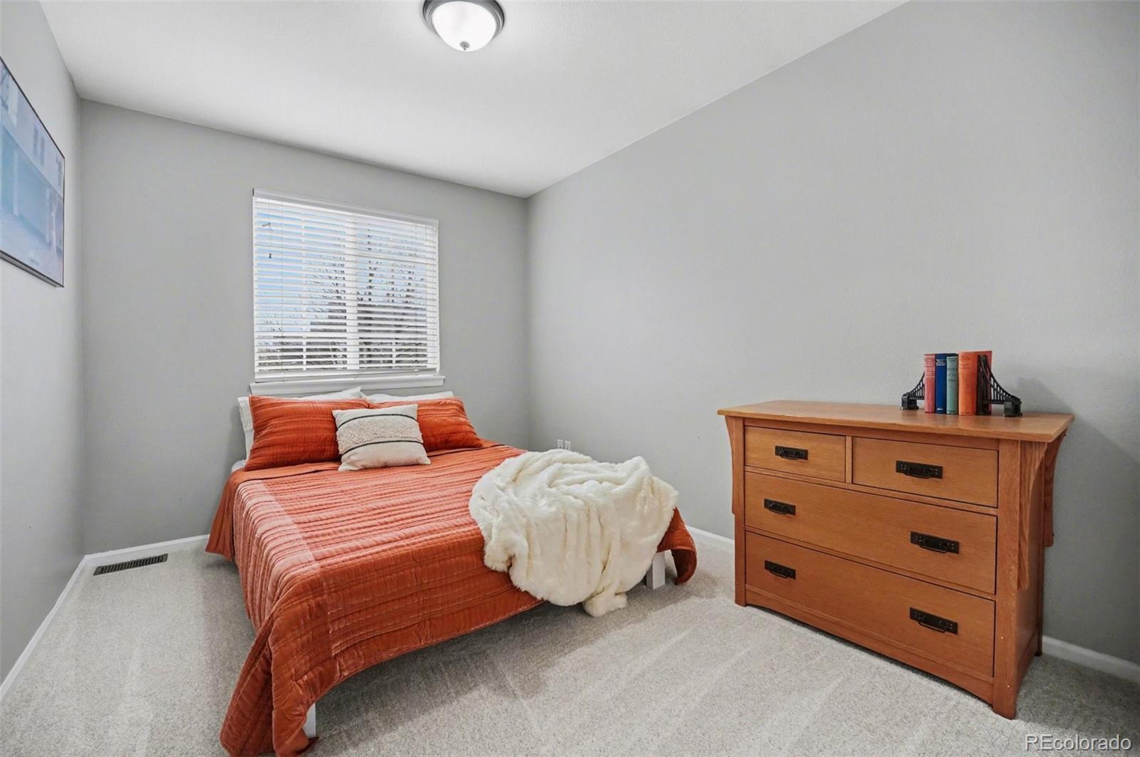 1070 Thornbury Place