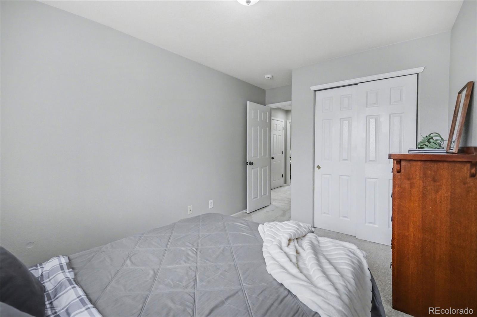 1070 Thornbury Place