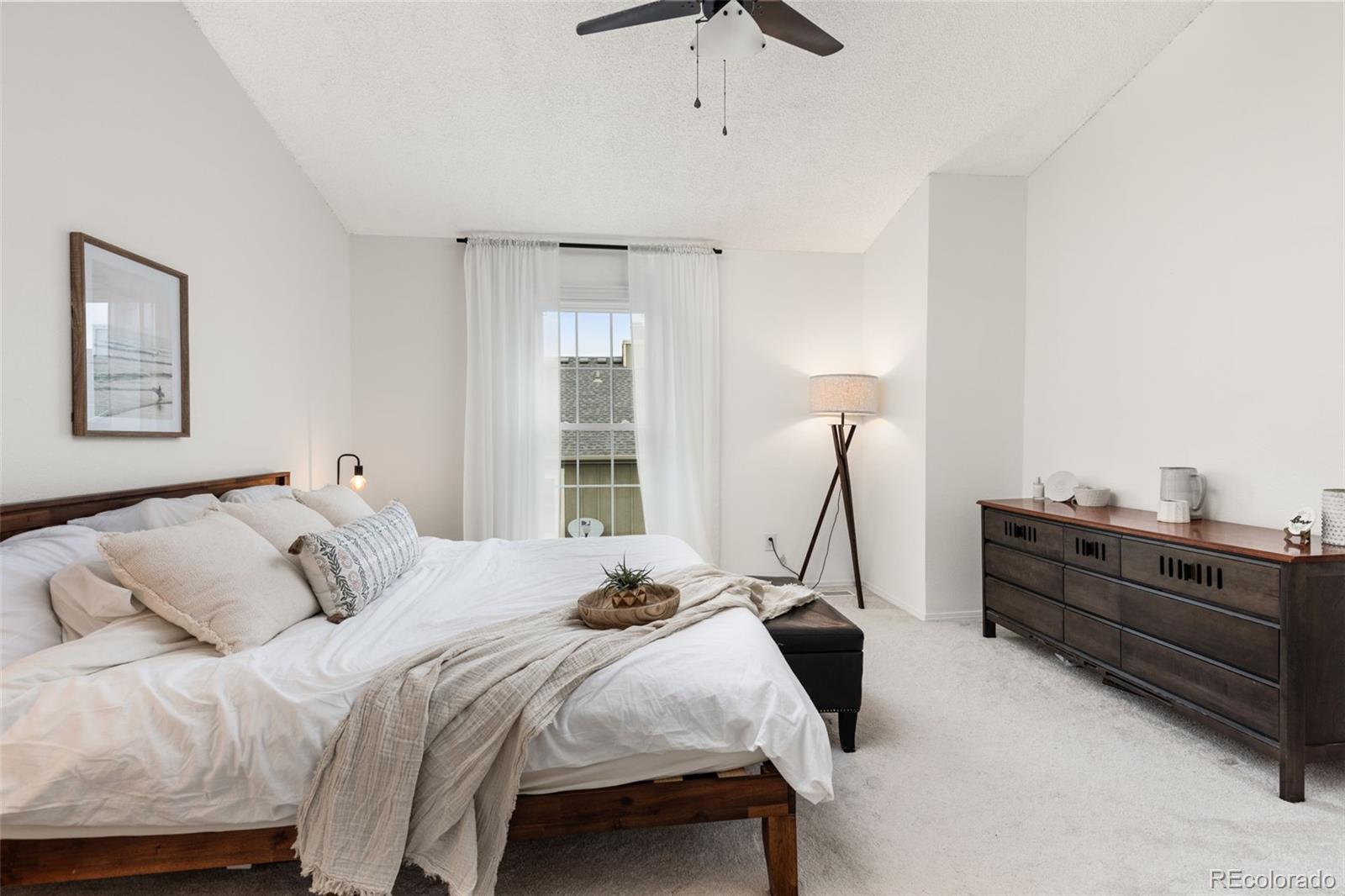 8228 S Fillmore Circle