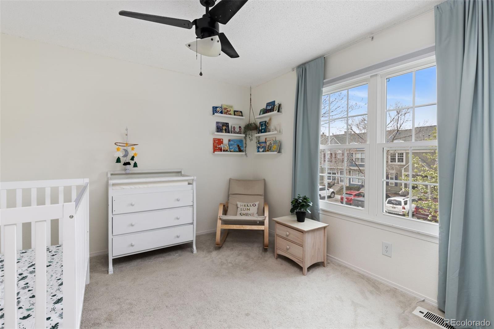 8228 S Fillmore Circle