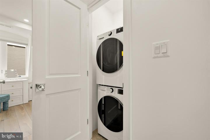 1202 POTOMAC STREET NW T6