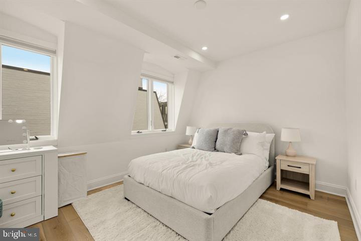 1202 POTOMAC STREET NW T6