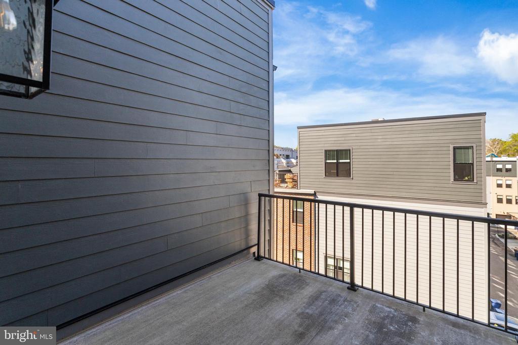 133 WARBURTON STREET