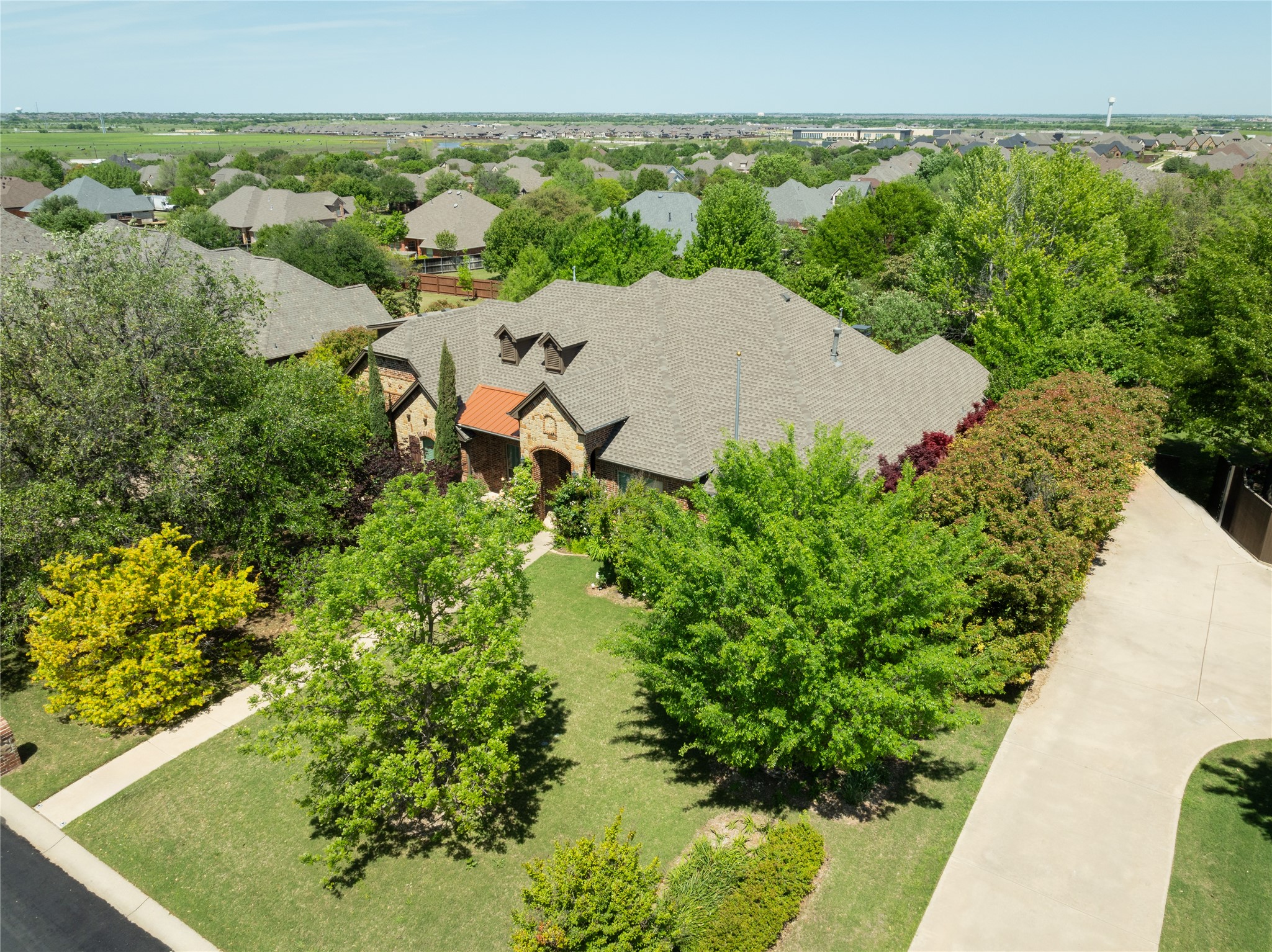 220 Ashmore Place