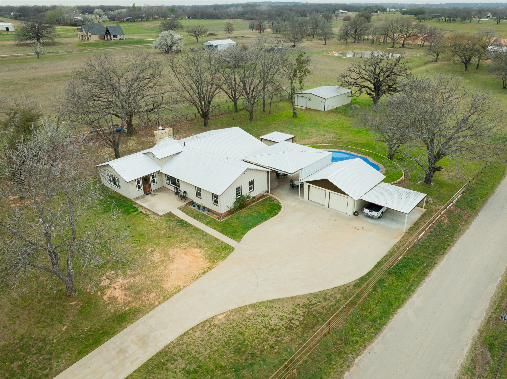 2804 Greenwood Road
