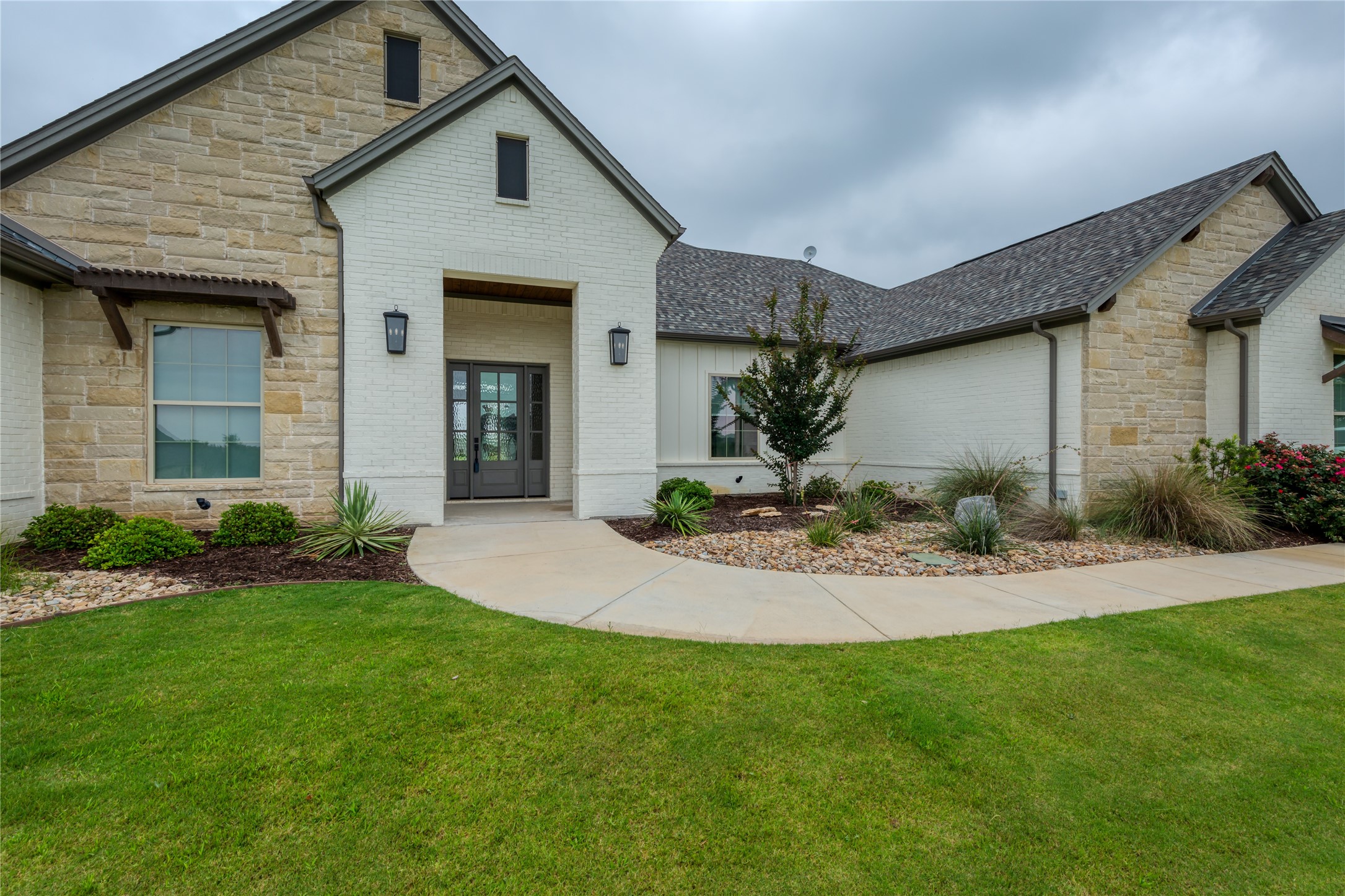 1033 Timber Hills Drive