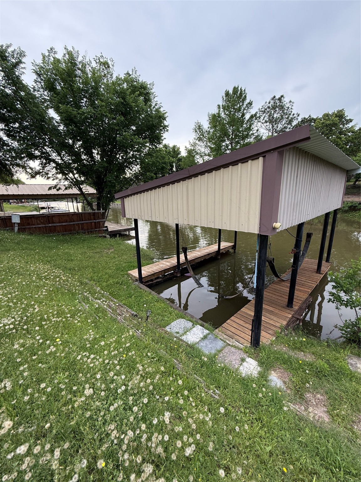 7425 Hickey Road