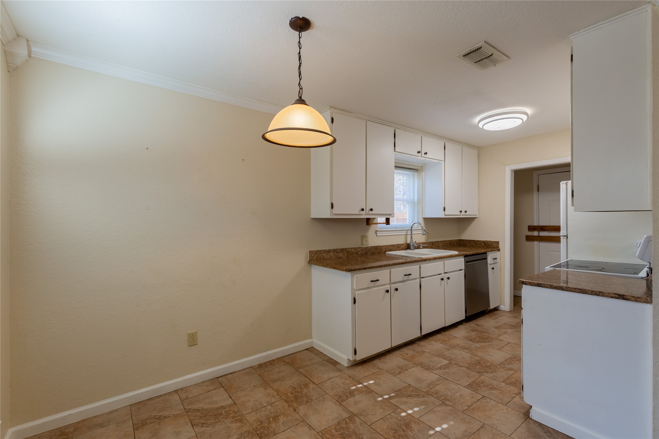 1329 & 1331 Quail Trail