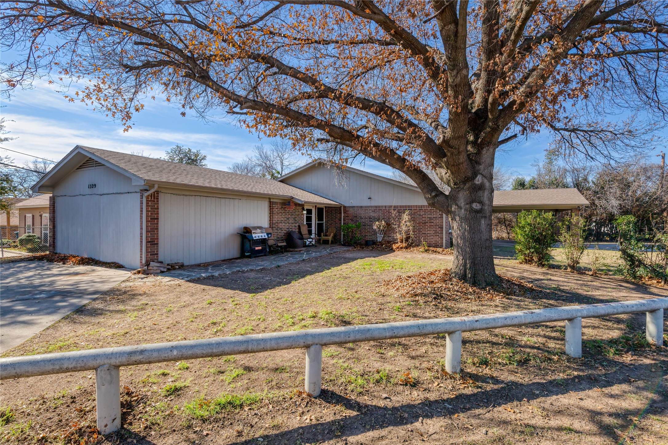 1329 & 1331 Quail Trail