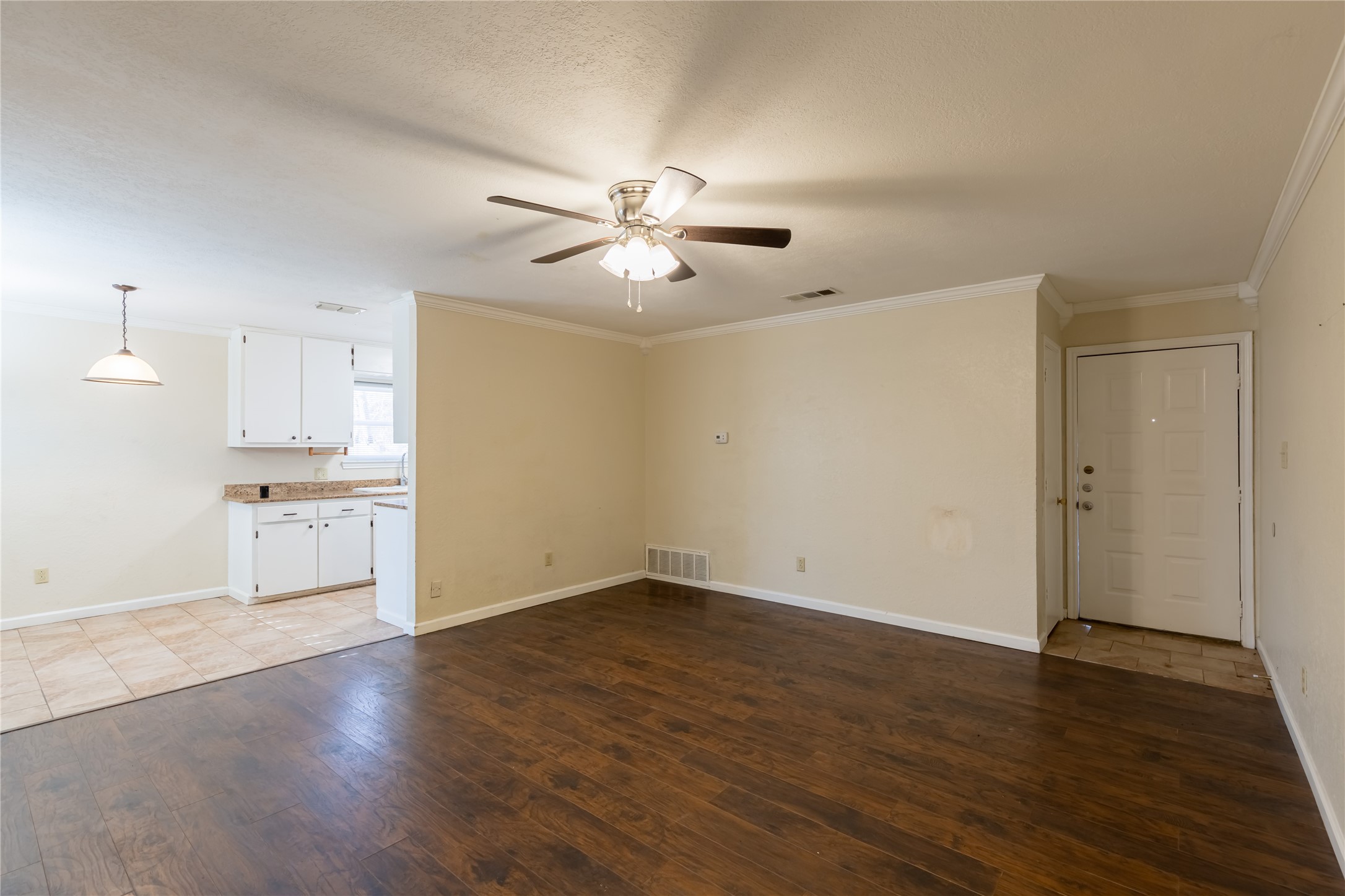 1329 & 1331 Quail Trail