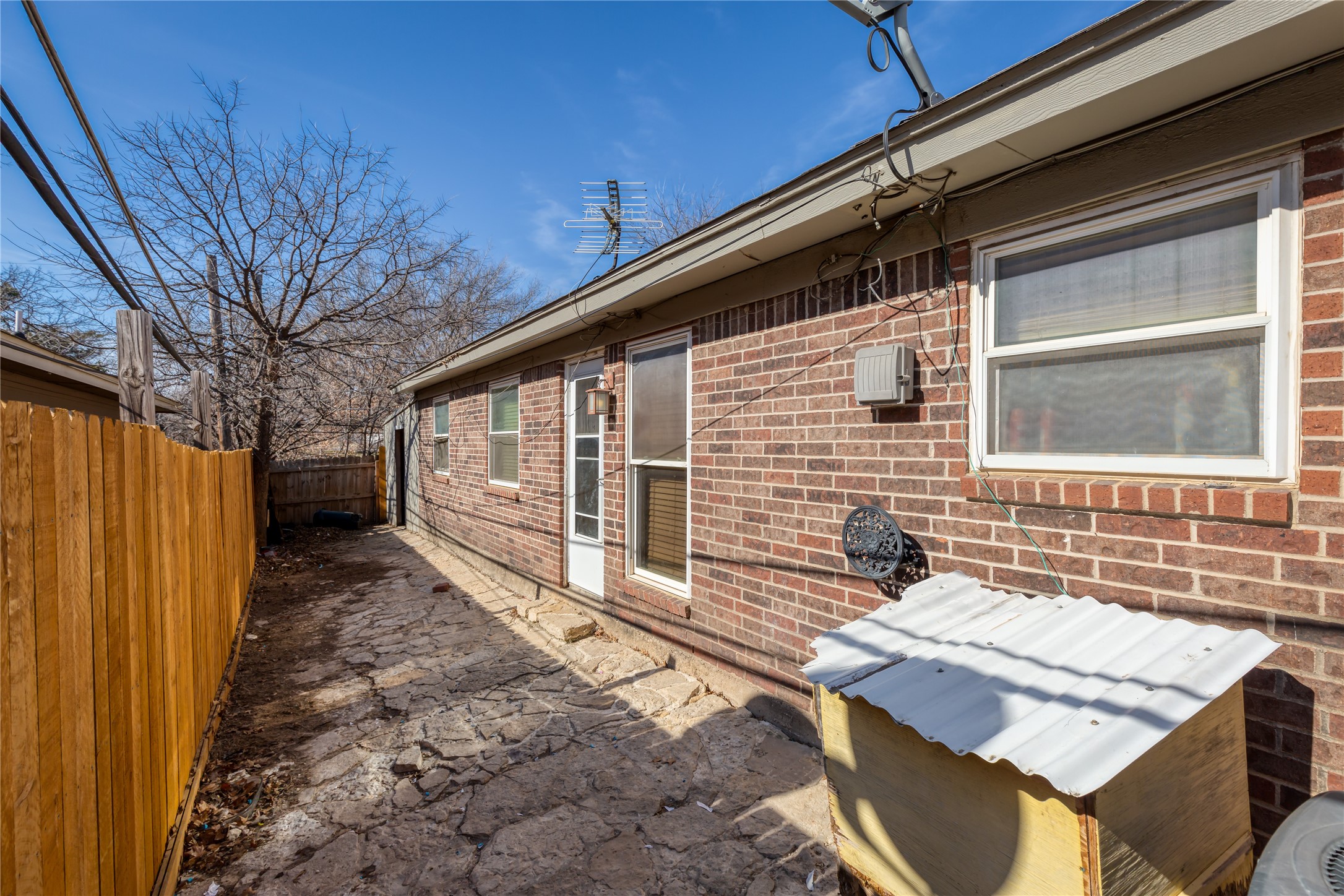 1329 & 1331 Quail Trail