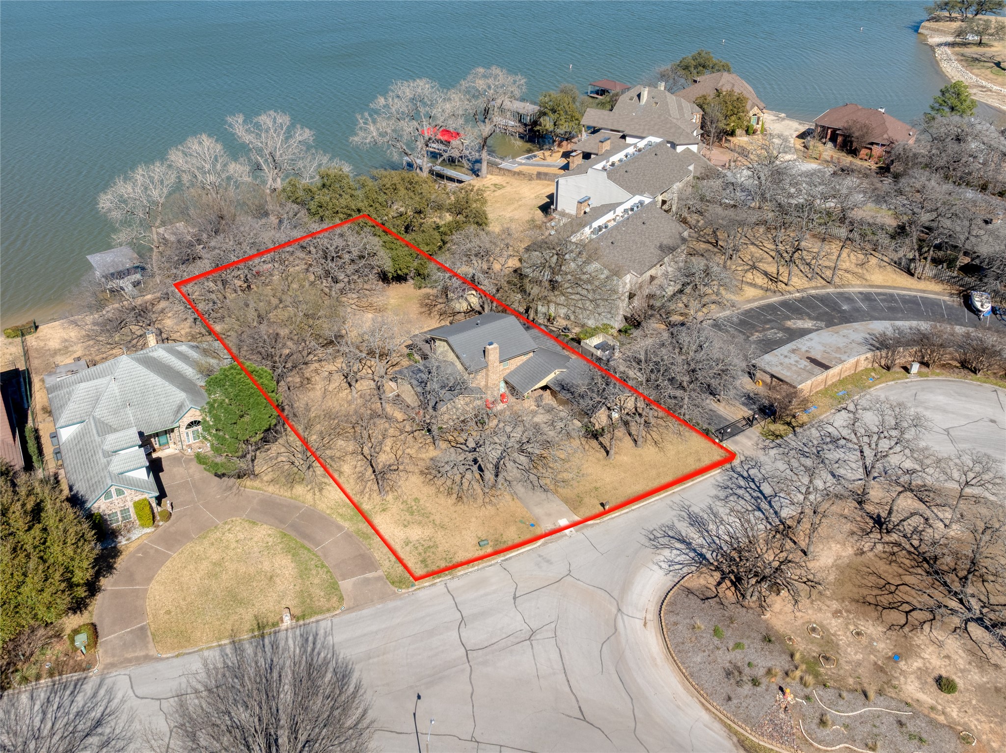 400 Driftwood Court