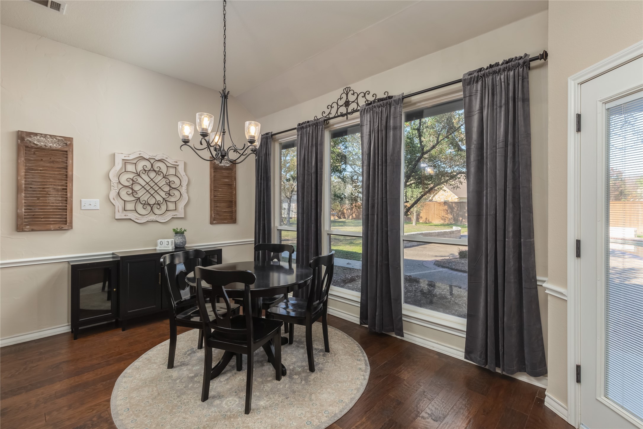 123 Quail Bluff Lane
