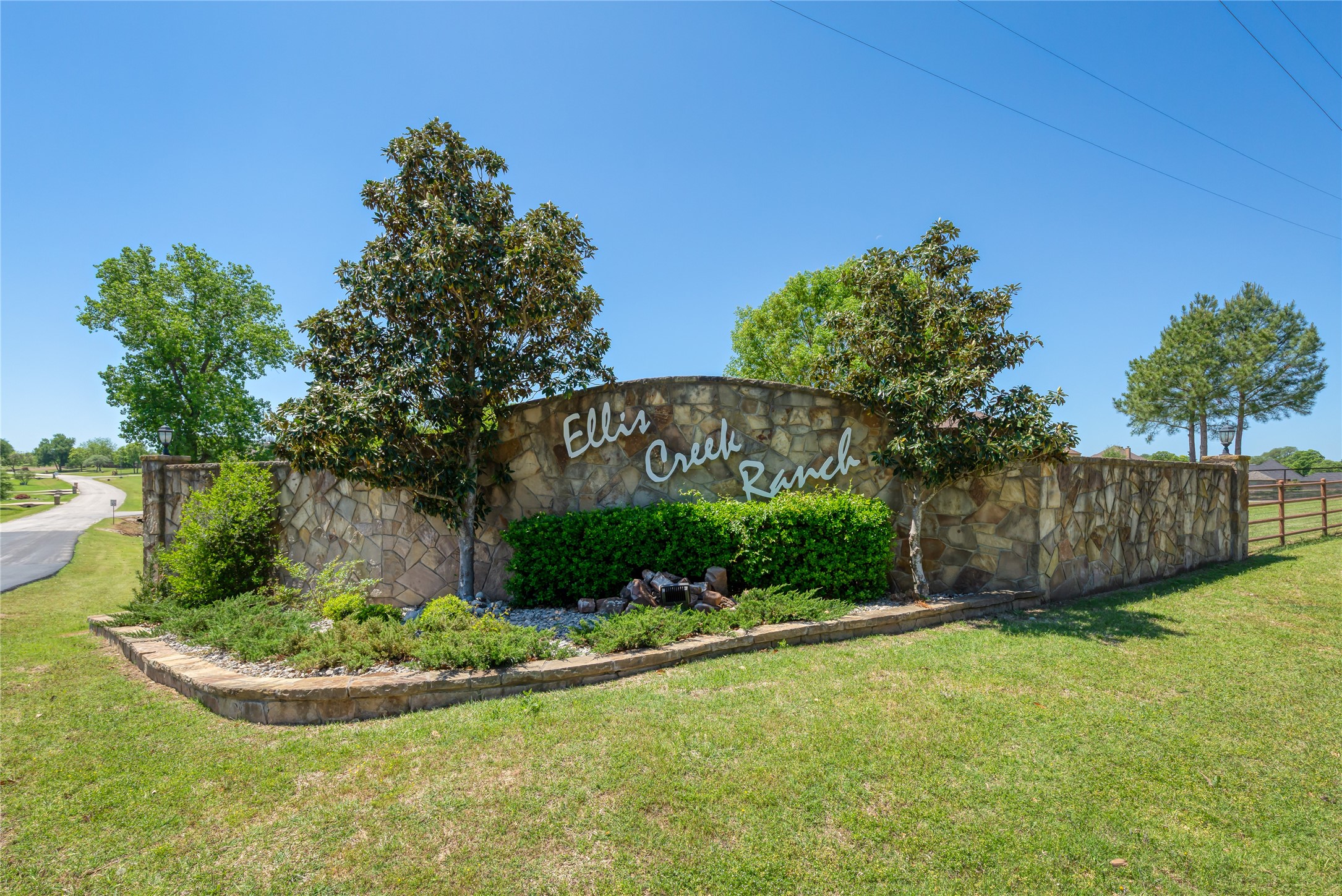 100 Meadow Arbor Drive