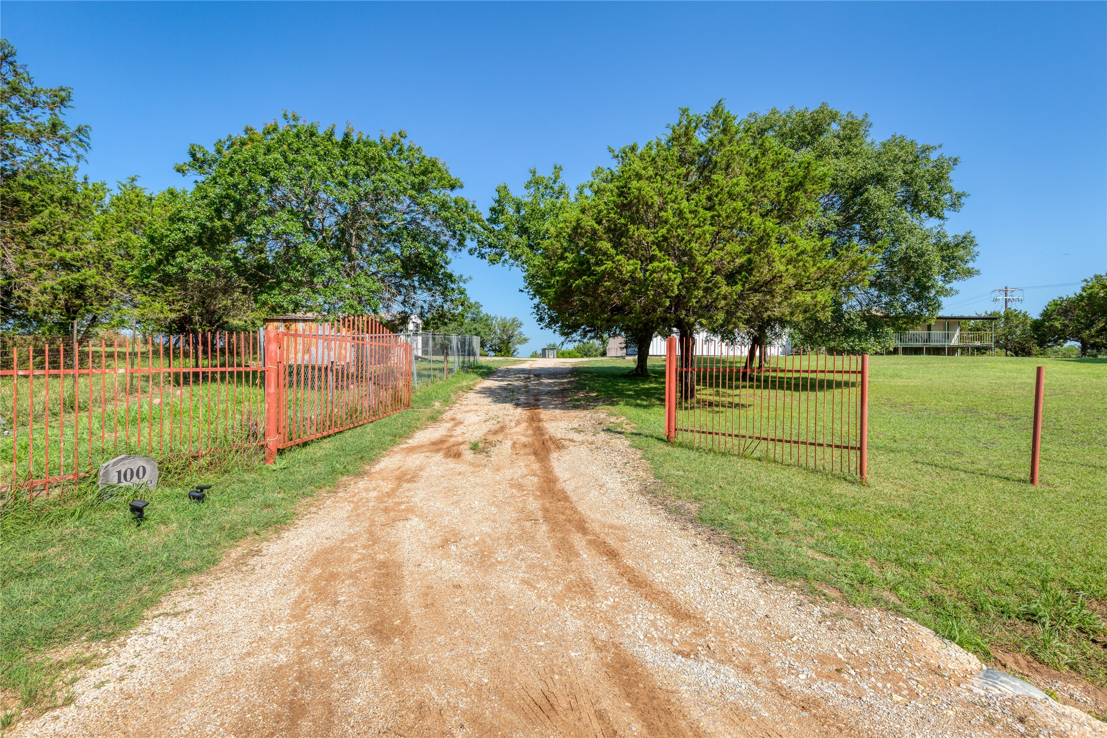 100 Blue Valley Court