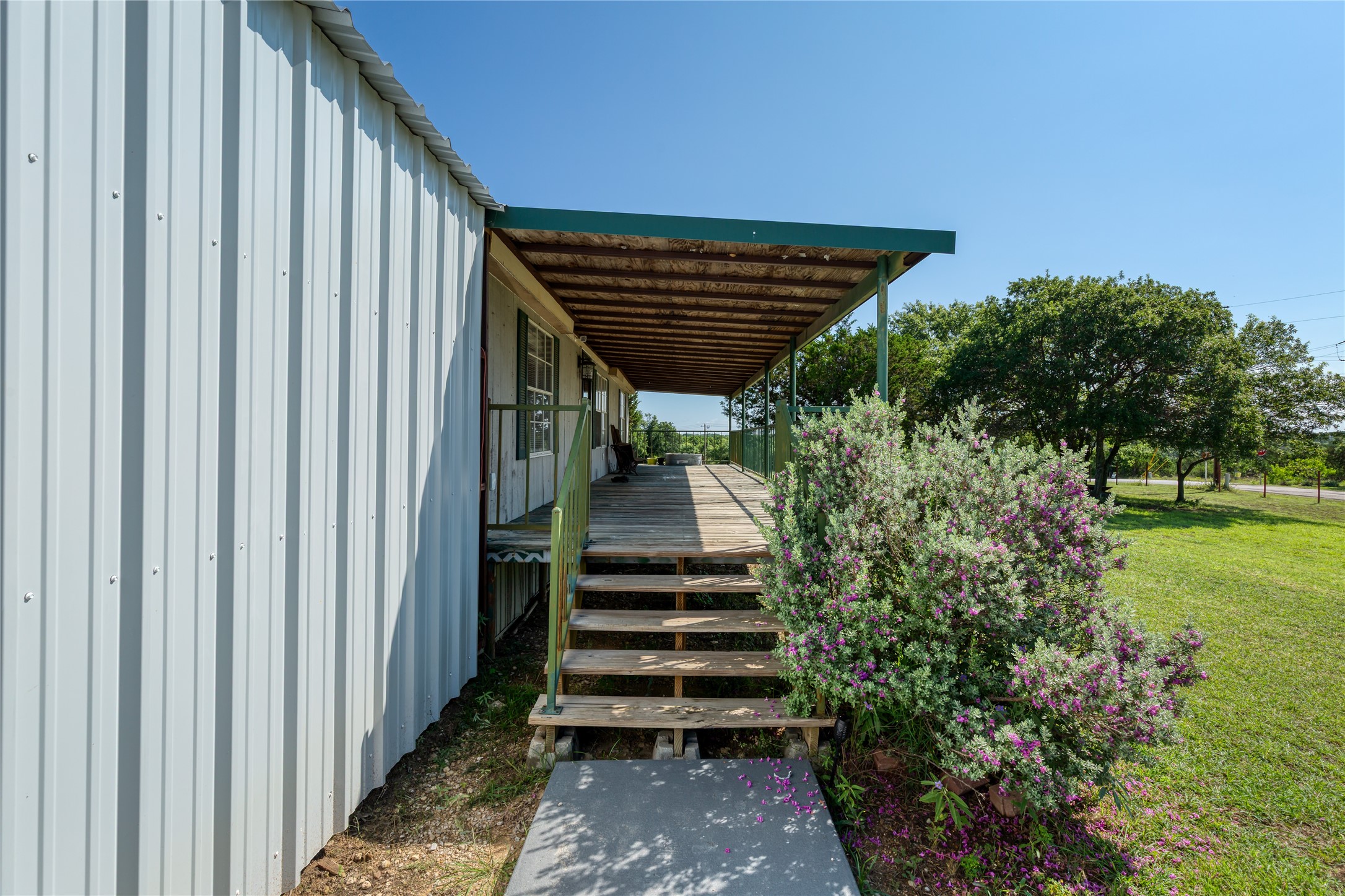 100 Blue Valley Court