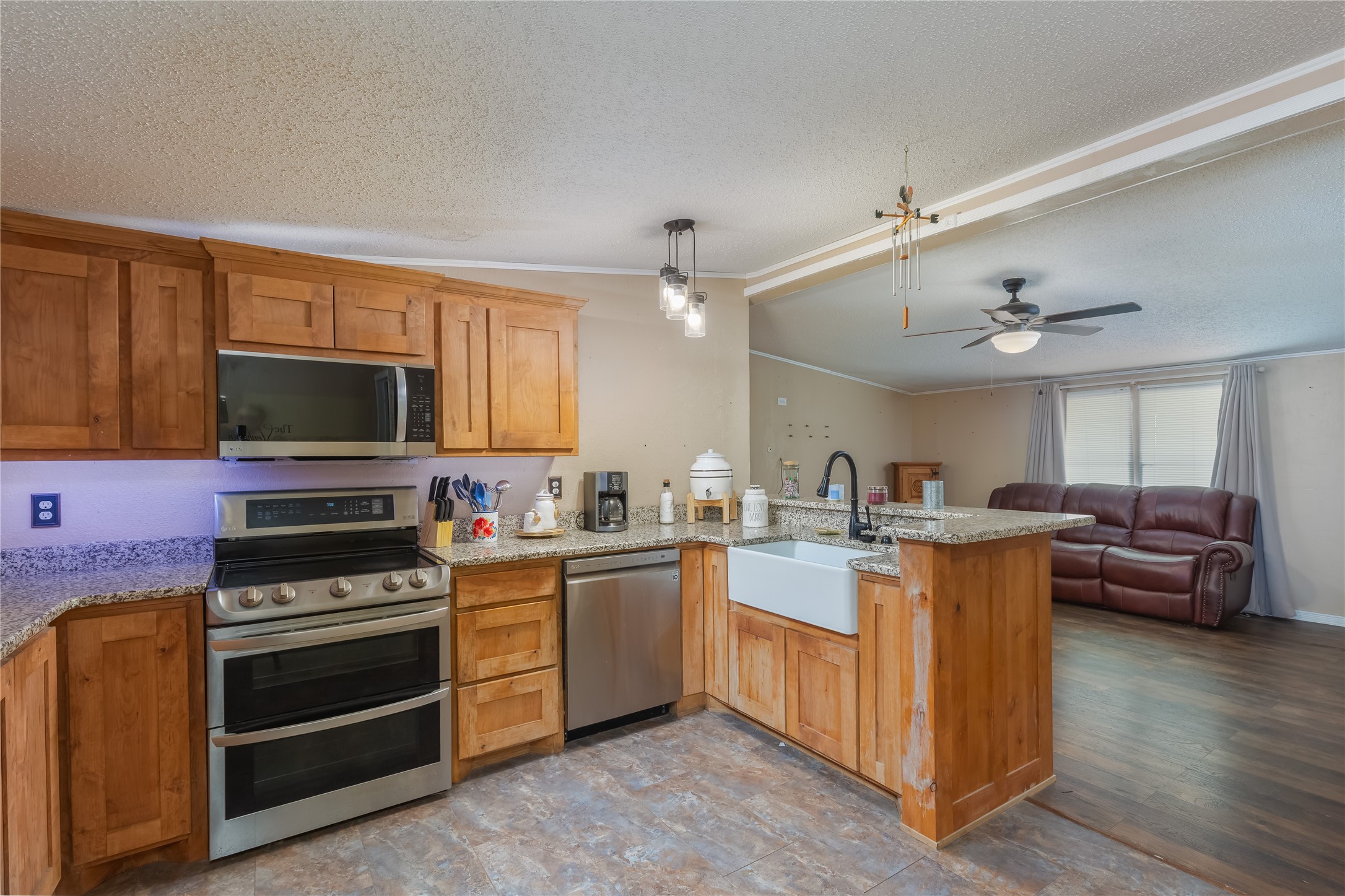 100 Blue Valley Court