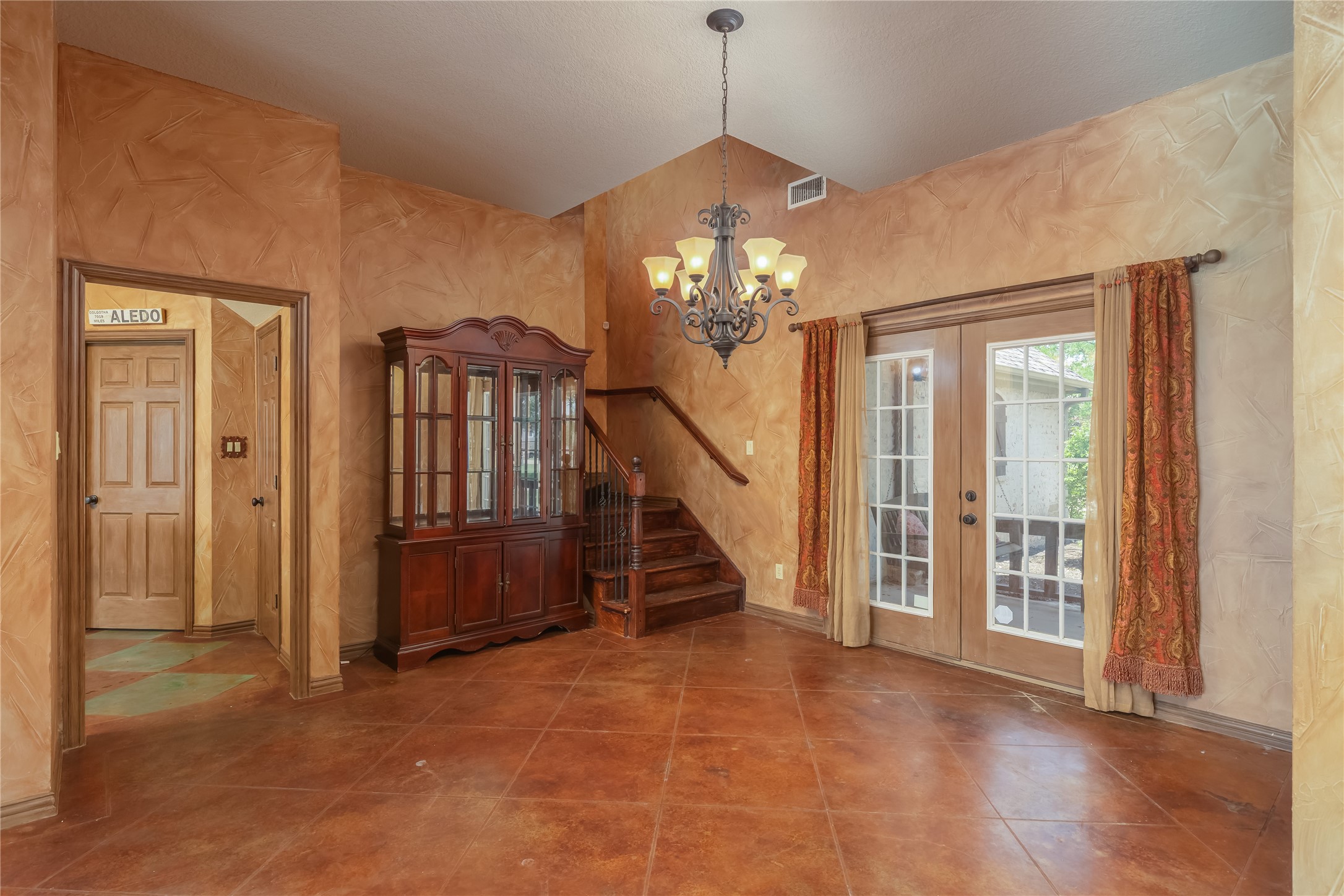 96 Bluff View Drive