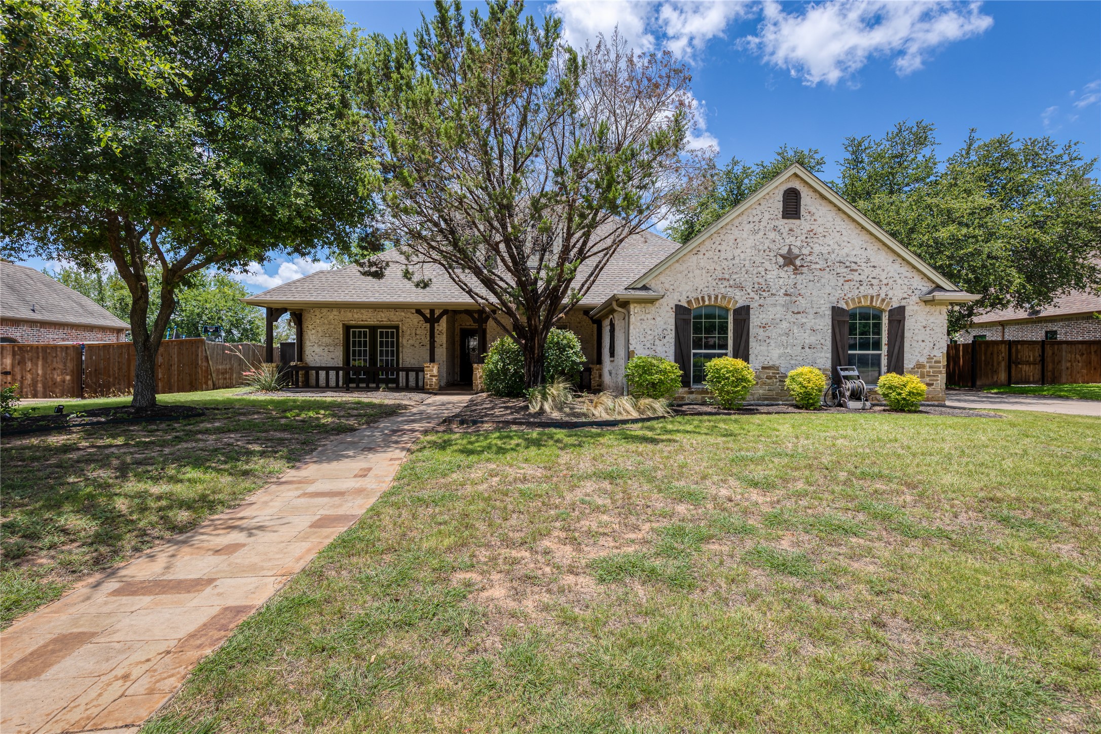 96 Bluff View Drive