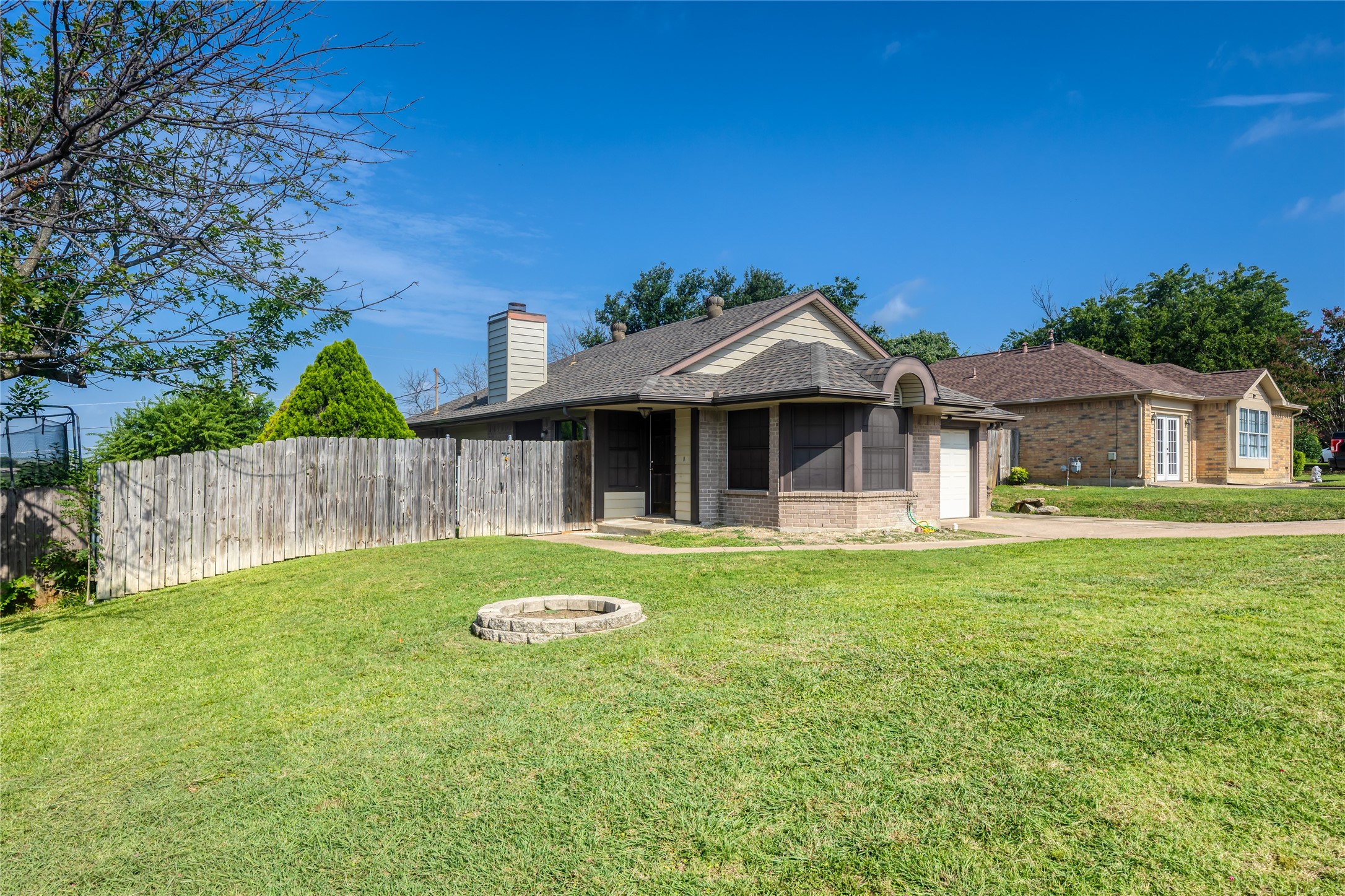 305 N Long Rifle Drive