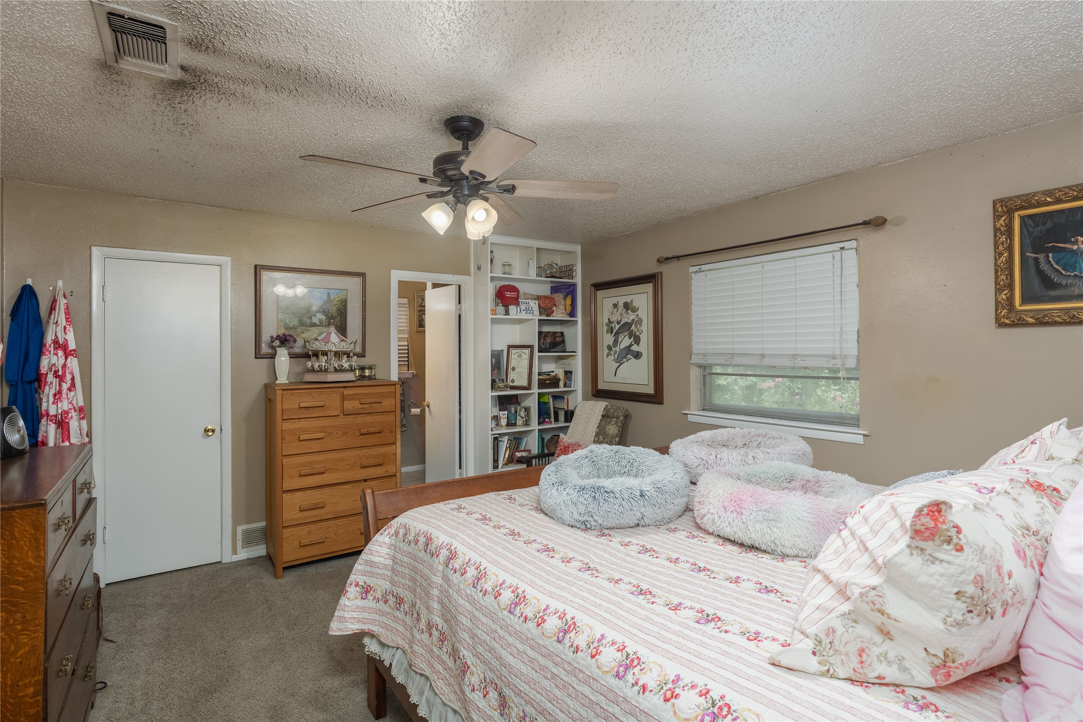 417 Rolling Hills Drive