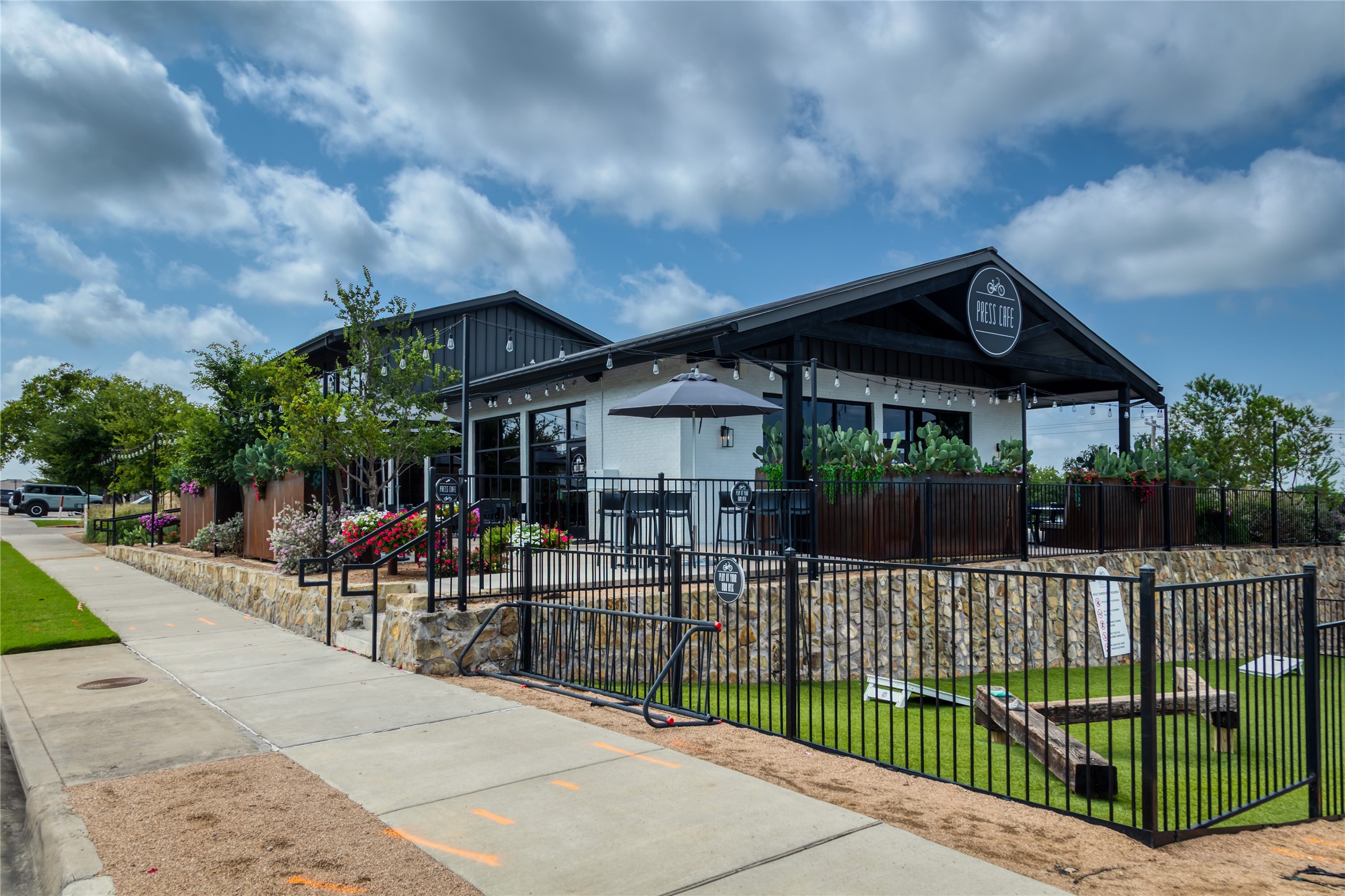 417 Rolling Hills Drive