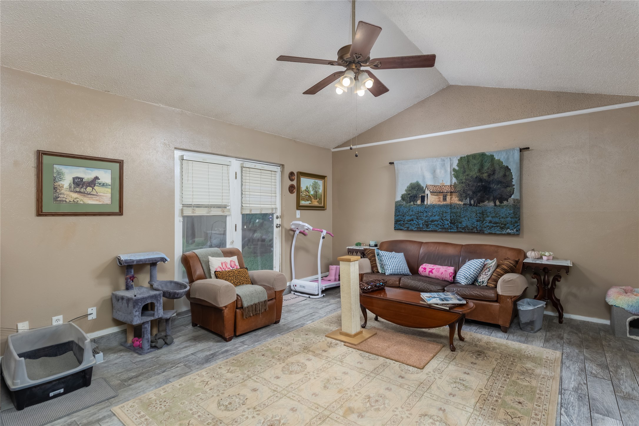 417 Rolling Hills Drive