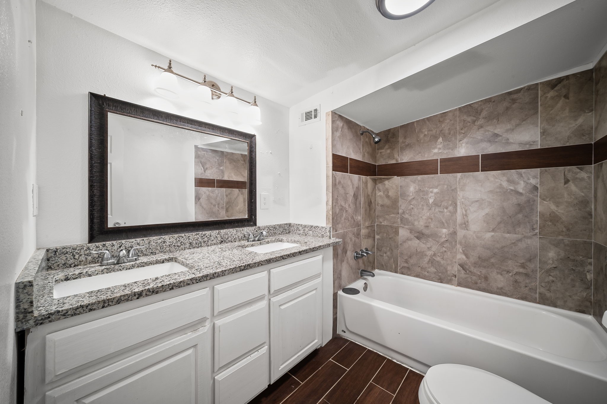 1608 Newsom Mound Road