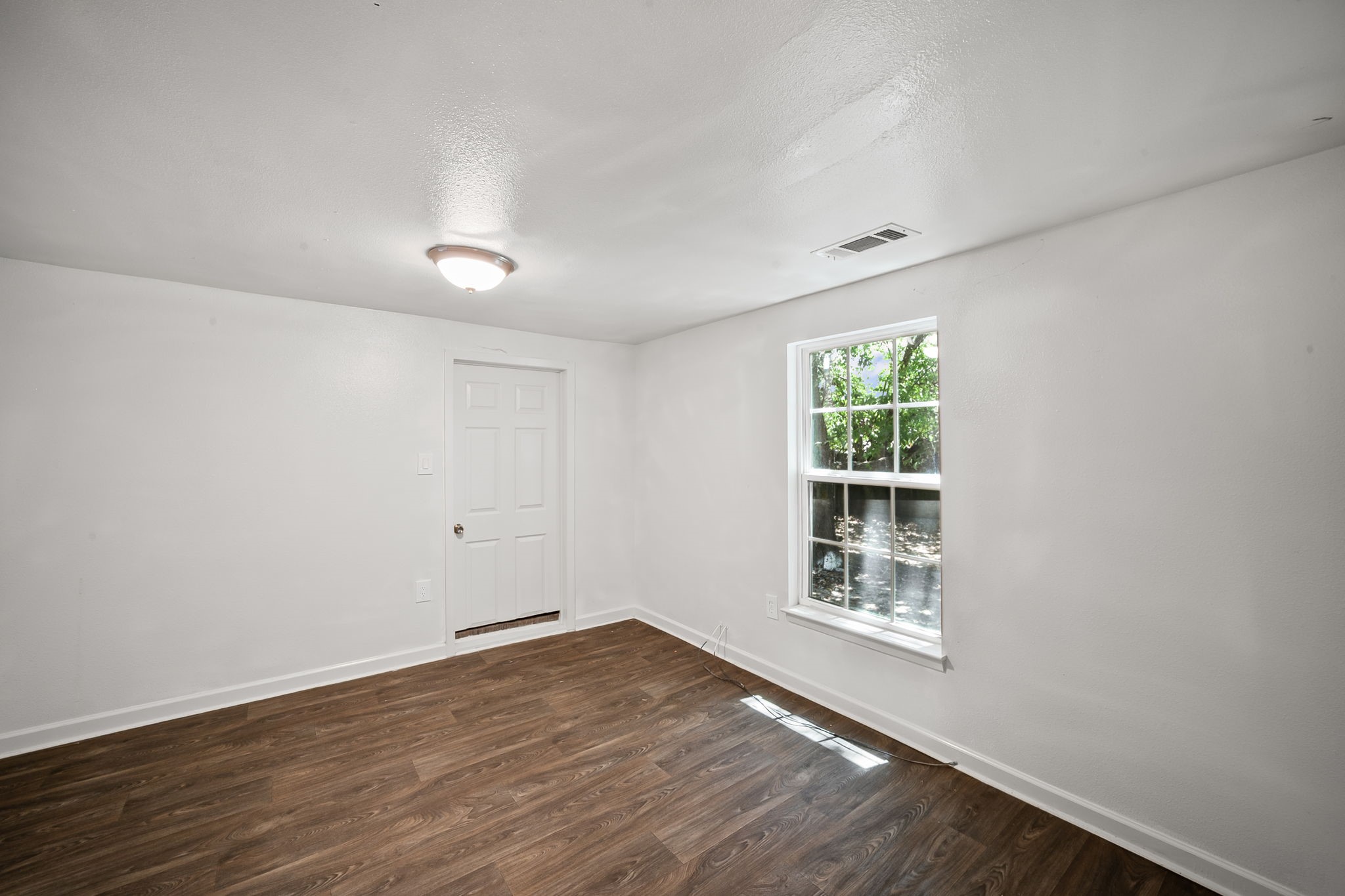 1608 Newsom Mound Road