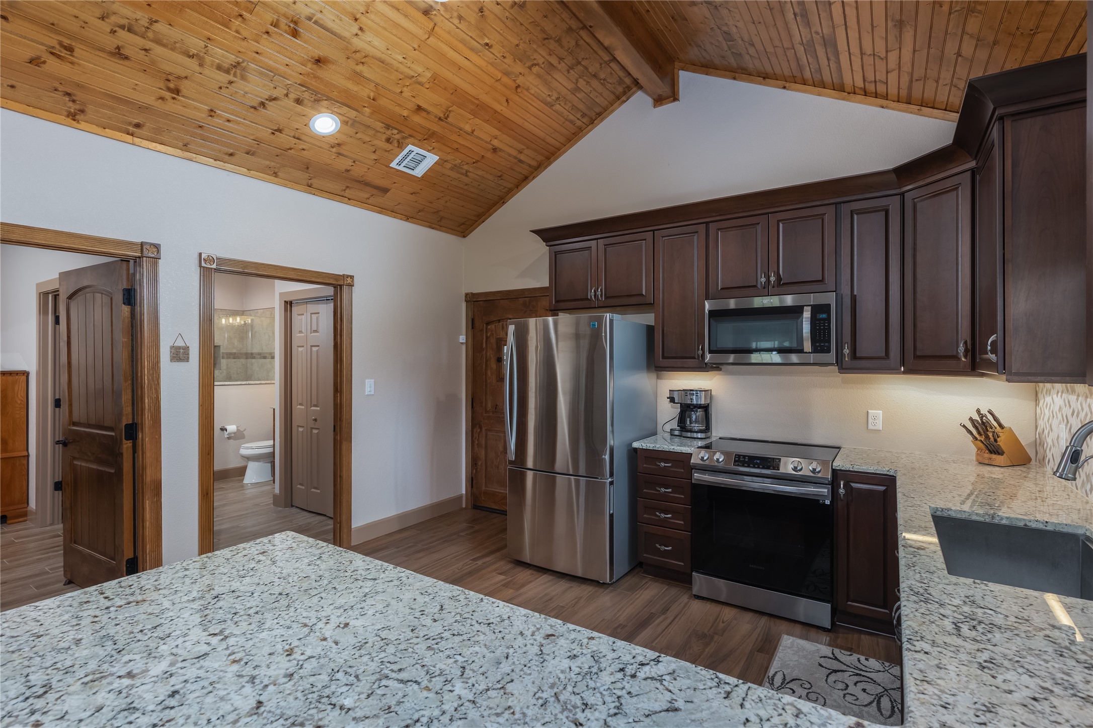 210 Spring Branch Trail N