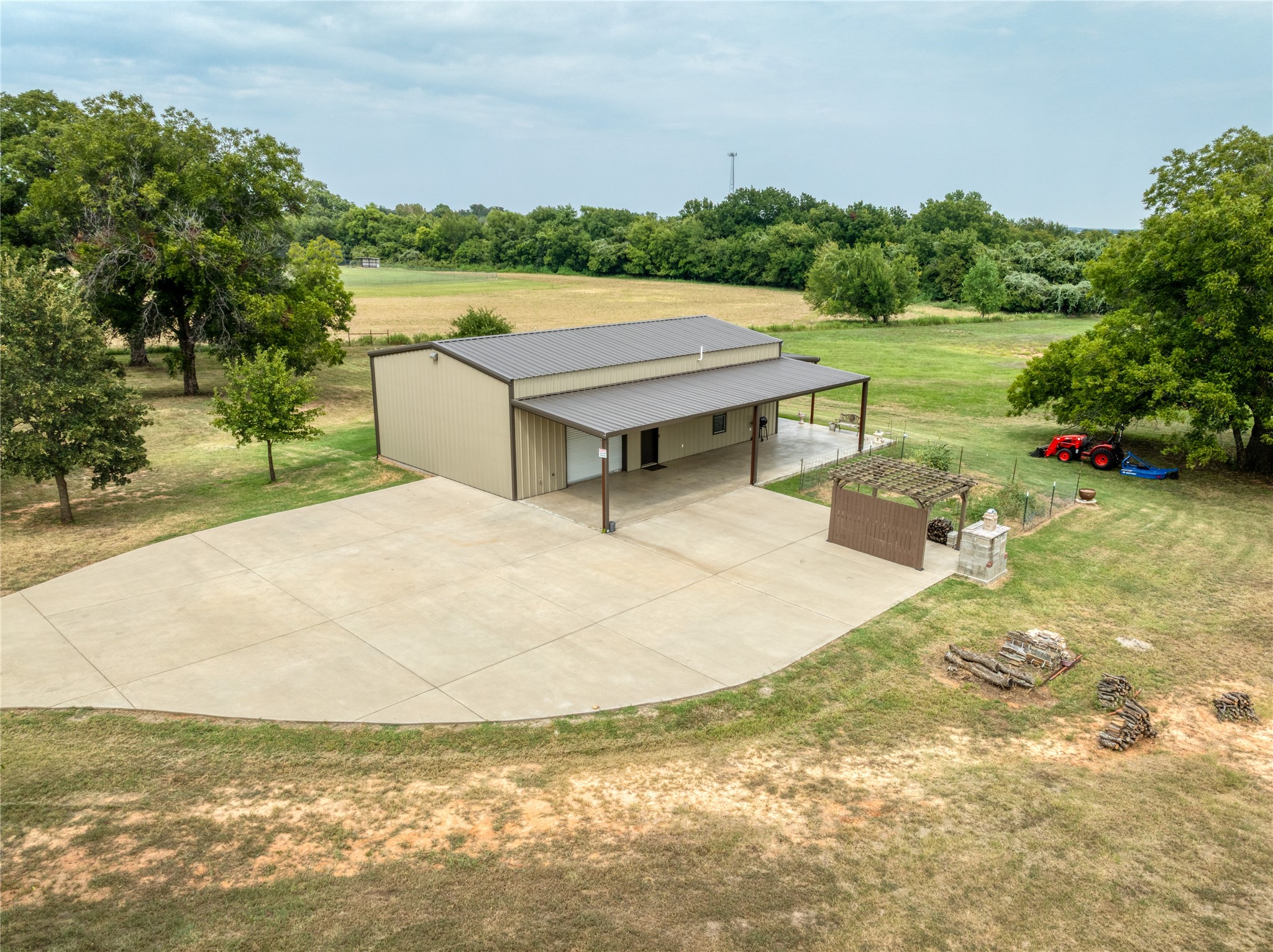 210 Spring Branch Trail N