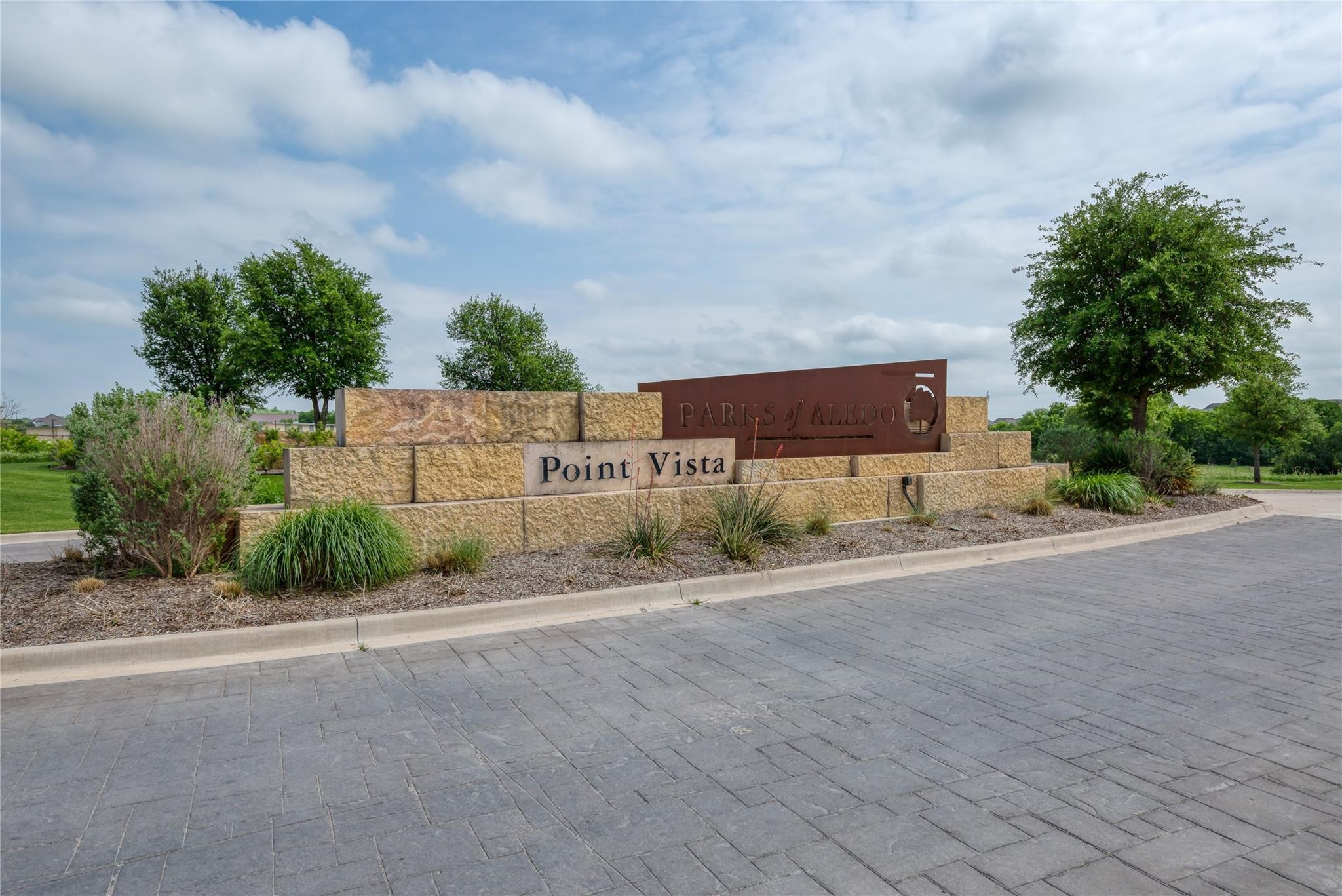 616 Point Vista Drive