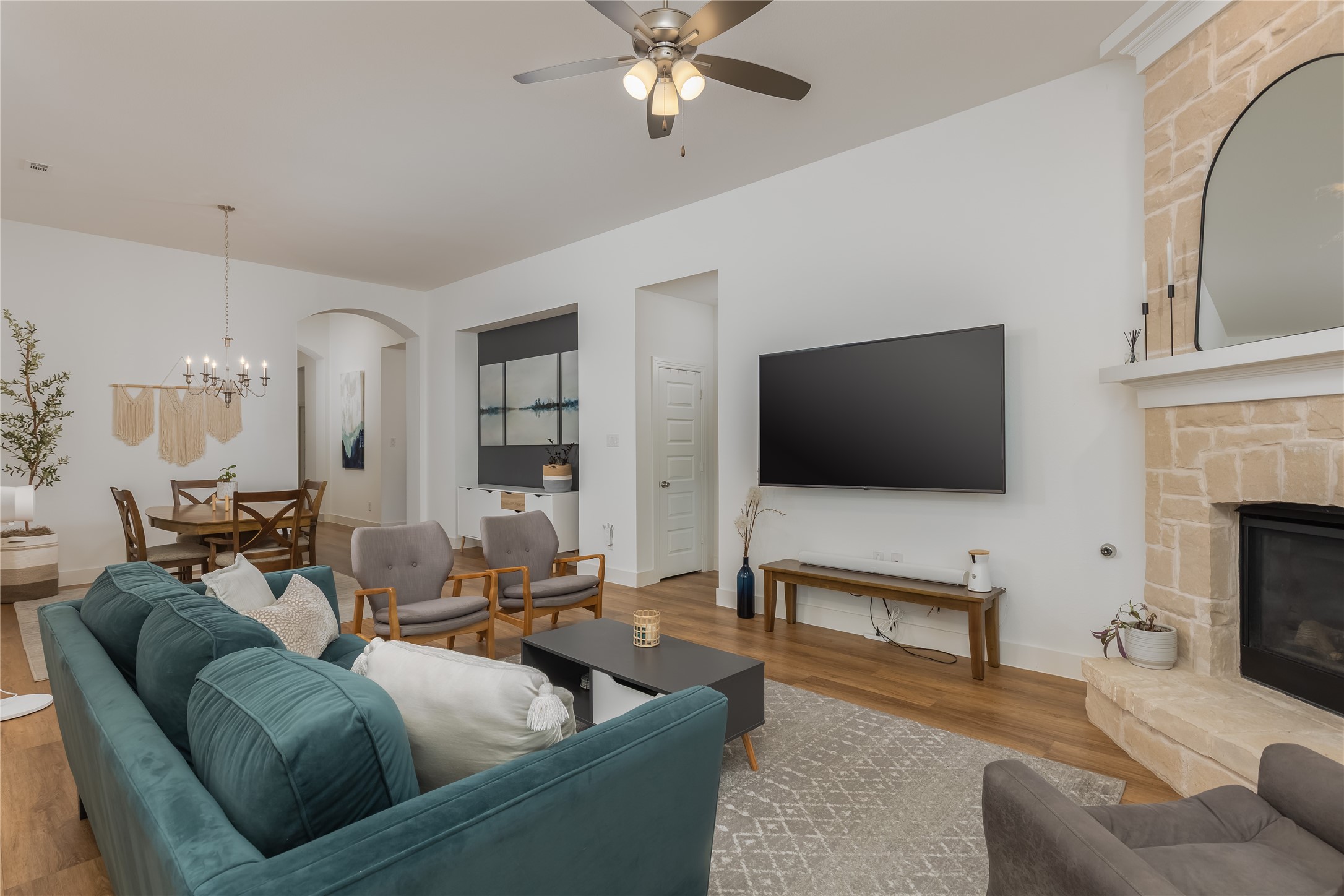 1128 Cottonseed Street